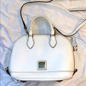 White Dooney and Bourke crossbody